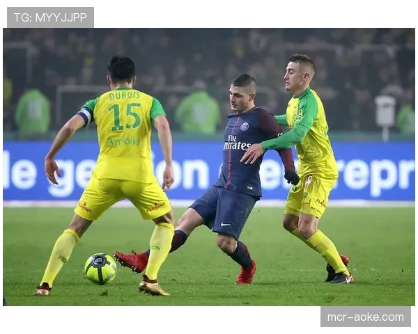 “1-0主义”的胜利：跟随镜头回顾朗斯四月份三场零失球的防守细节